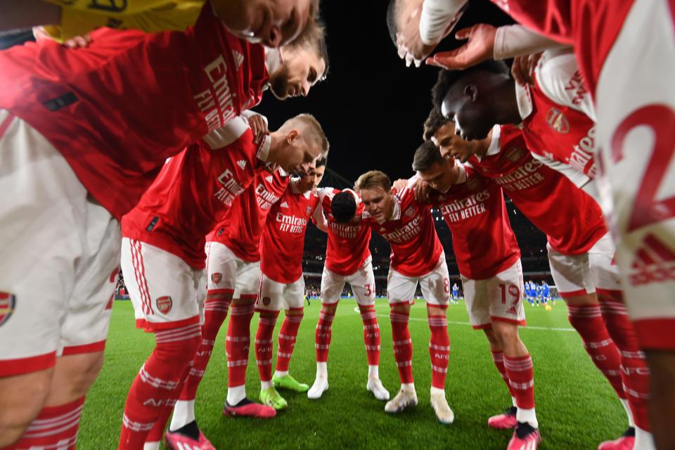 LONDON, ENGLAND - MARCH 01: The Arsenal player huddle before the Premier League match between Arsenal FC and Everton FC at Emirates Stadium on March 01, 2023 in London, England. (Photo by Stuart MacFarlane/Arsenal FC via Getty Images)