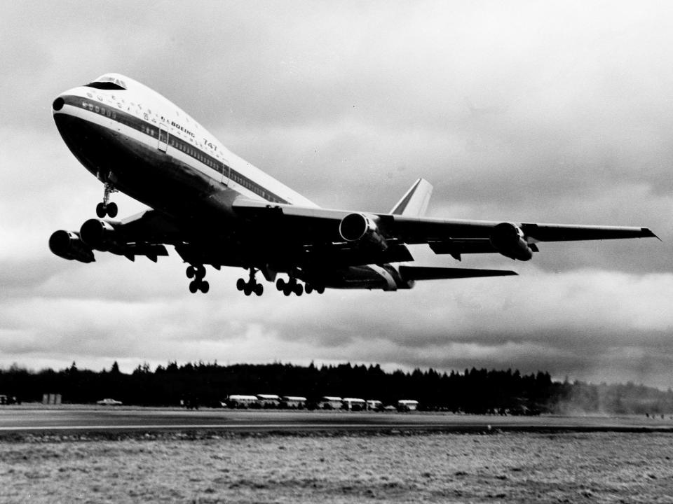 Boeing 747