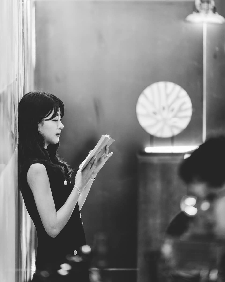 新劇《香水》女主角高媛熙當初一出席發佈會就引發整形傳言，昨天她不僅大方地正面回應，更表示要更努力讓演技成為焦點！