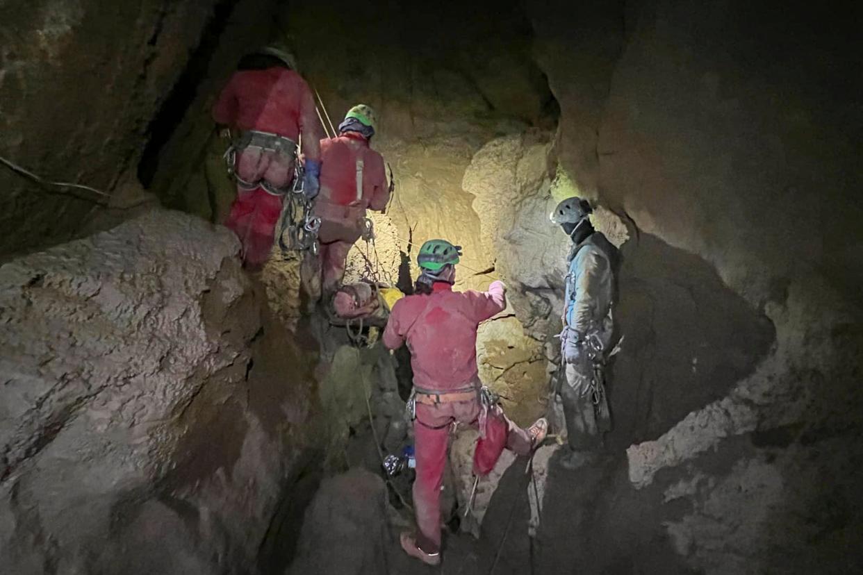 Members of the CNSAS, Italian alpine and speleological rescuers, carry a stretcher with American researcher Mark Dickey during a rescue operation in the Morca cave, near Anamur, southern Turkey, Monday, Sept. 11, 2023. (AP)