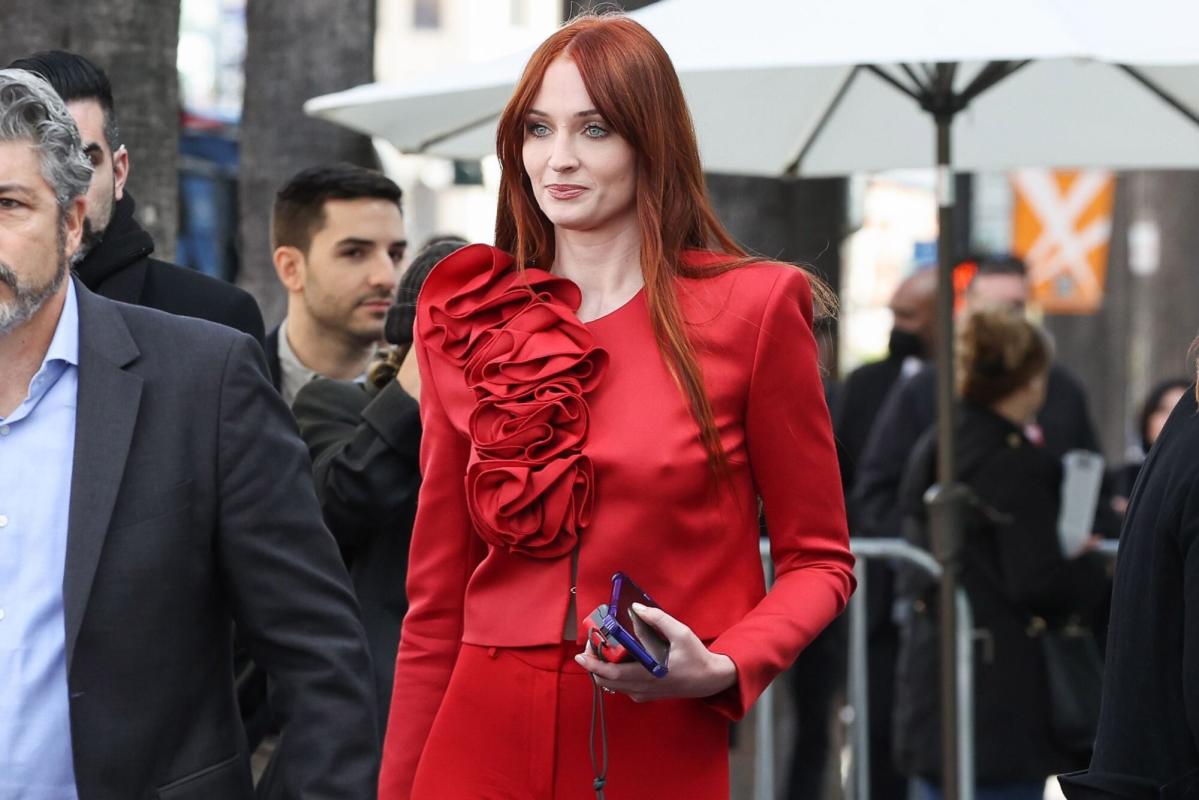 Sophie Turner Is Radiant in Fiery Red Look as She Fangirls at Joe Jonas'  Walk of Fame Ceremony