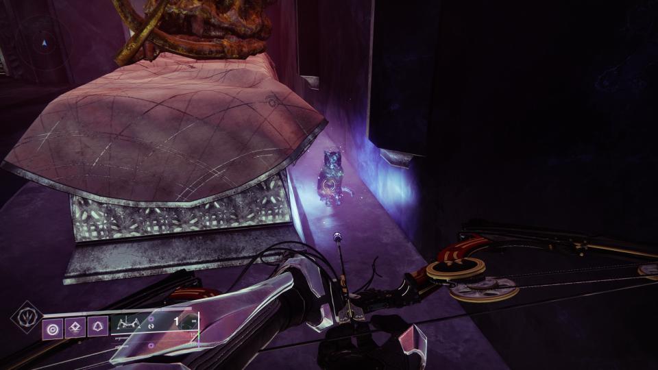 Destiny 2 Starcat hiding behind altar