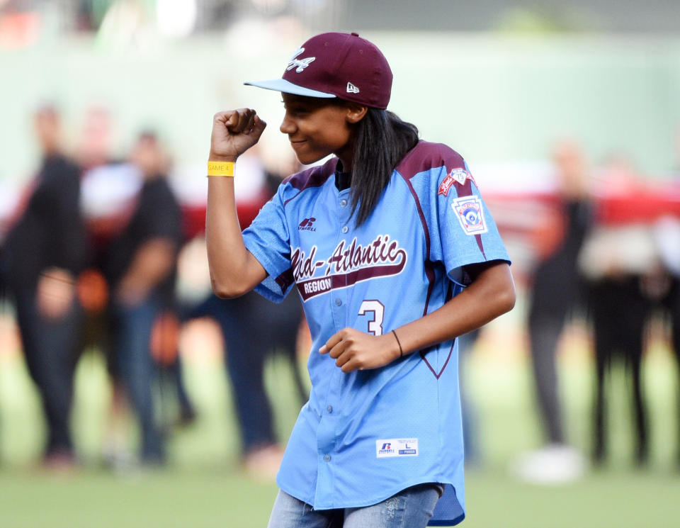 Mo'ne Davis became the first female pitcher in Little League World Series history to pitch a complete-game shutout — and in Canada, Team Canada goalie Shannon Szabados <a href="http://globalnews.ca/news/1612845/szabados-back-in-goal-for-cottonmouths/" target="_blank">signed on for a full year with men's team Columbus Cottonmouths</a>, and bobsledder (and <a href="http://www.huffingtonpost.ca/2014/12/11/kaillie-humphries-2014-lou-marsh-award_n_6309380.html" target="_blank">athlete of the year</a>) Kaillie Humphries will be one of the first women competing alongside men on the World Cup circuit this season.