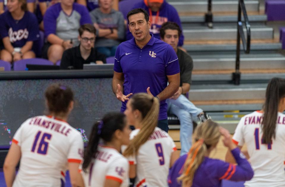 Evansville Head Coach Fernando Morales calls out to his team as the University of Evansville Purple Aces play the University of Southern Indiana Screaming Eagles at Meeks Family Fieldhouse in Evansville, Ind., Tuesday evening, Aug. 30, 2022. 