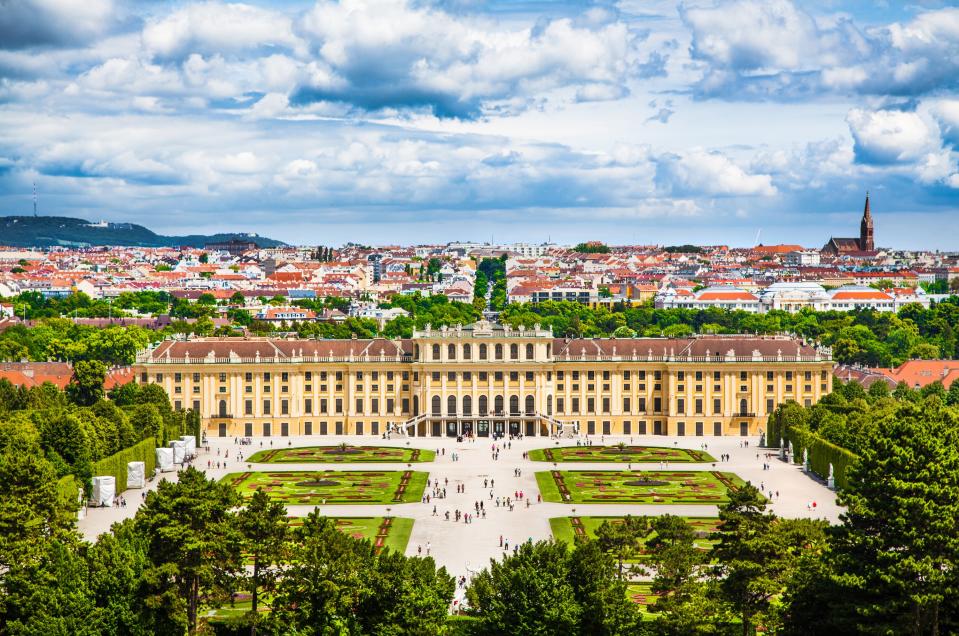 Schönbrunn Palace (Vienna, Austria)