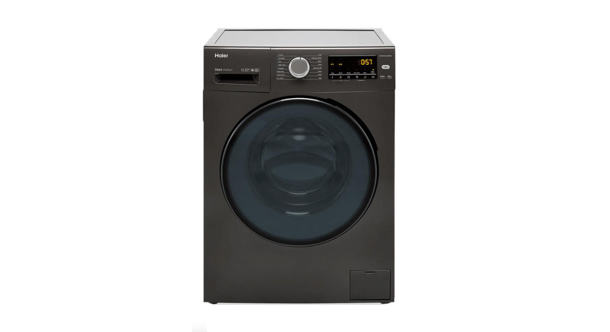 Available in graphite or white, this 10kg washing machine is quiet and efficient. 