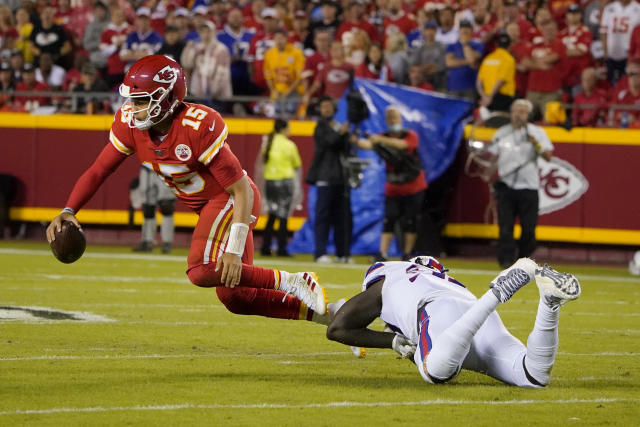 Chiefs stun Bills in Patrick Mahomes-Josh Allen duel