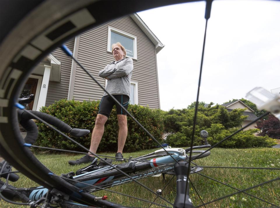 Despite having two partial knee replacements, Rodney McGregor prepares for a 1,000-mile bike ride.