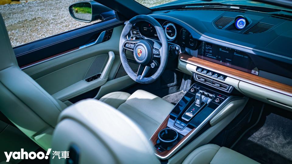 2022 Porsche 911 Targa 4S西濱試駕，懂你要的浪漫、更解你駕馭的渴望！