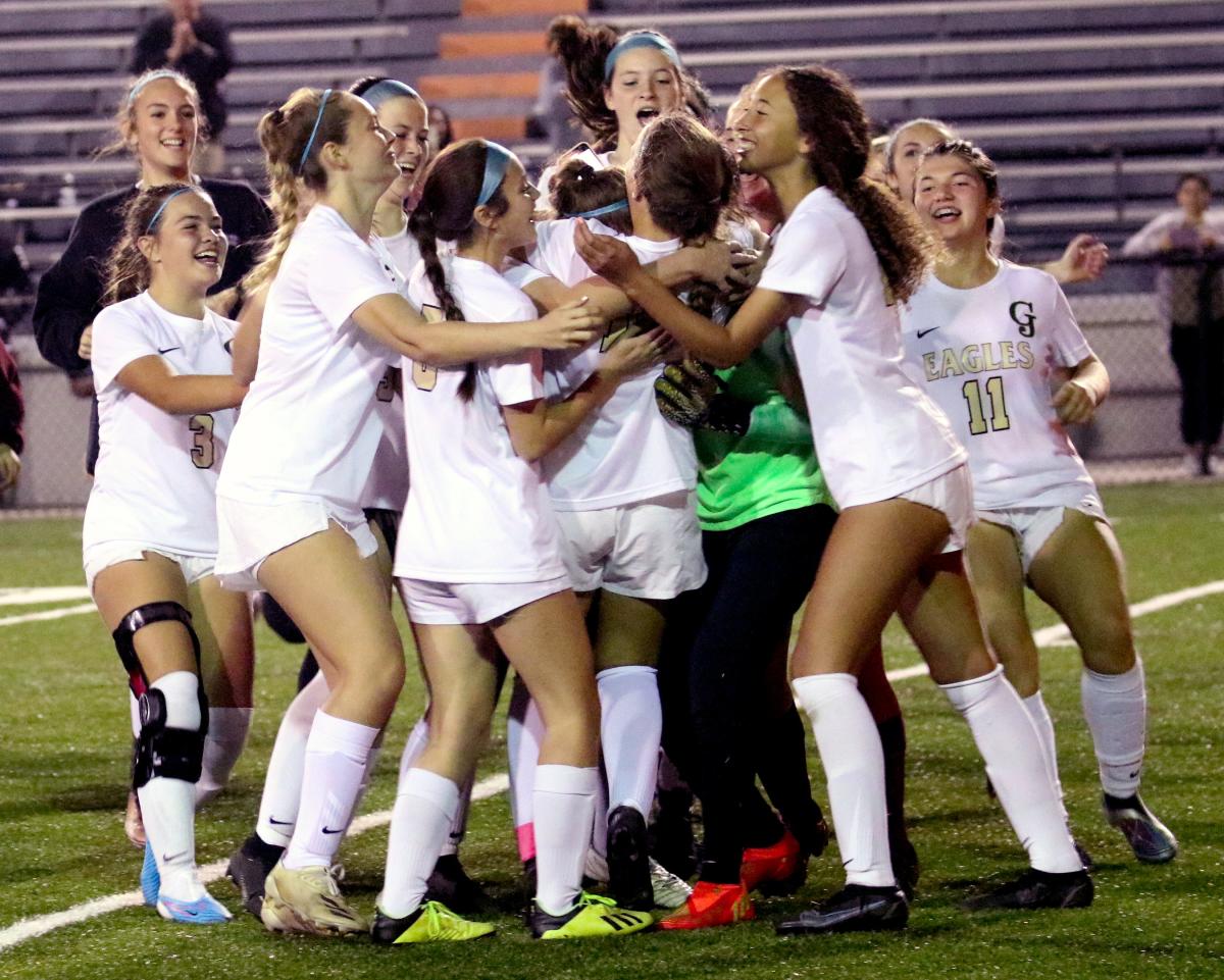 Girls Soccer: George Jenkins, Auburndale, Fort Meade take district titles -  Florida News