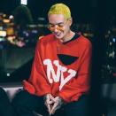 <p>J Balvin se pintó el pelo de amarillo, defendiendo el derecho de cada quien a ser como quiera ser/Getty Images/Instagram </p>