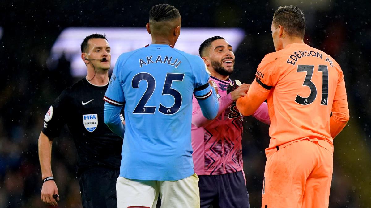 Manuel Akanji #25 of Manchester City during the Premier League