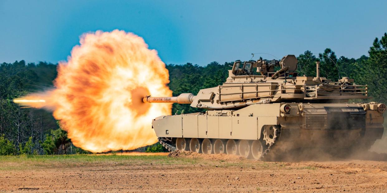 M1A2 Abrams tank