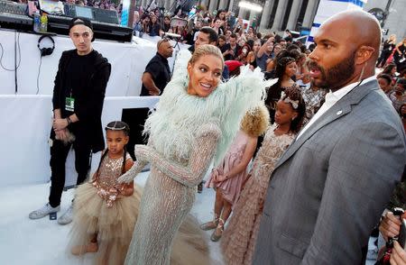 Beyonce arrives at the 2016 MTV Video Music Awards in New York, U.S., August 28, 2016. REUTERS/Lucas Jackson