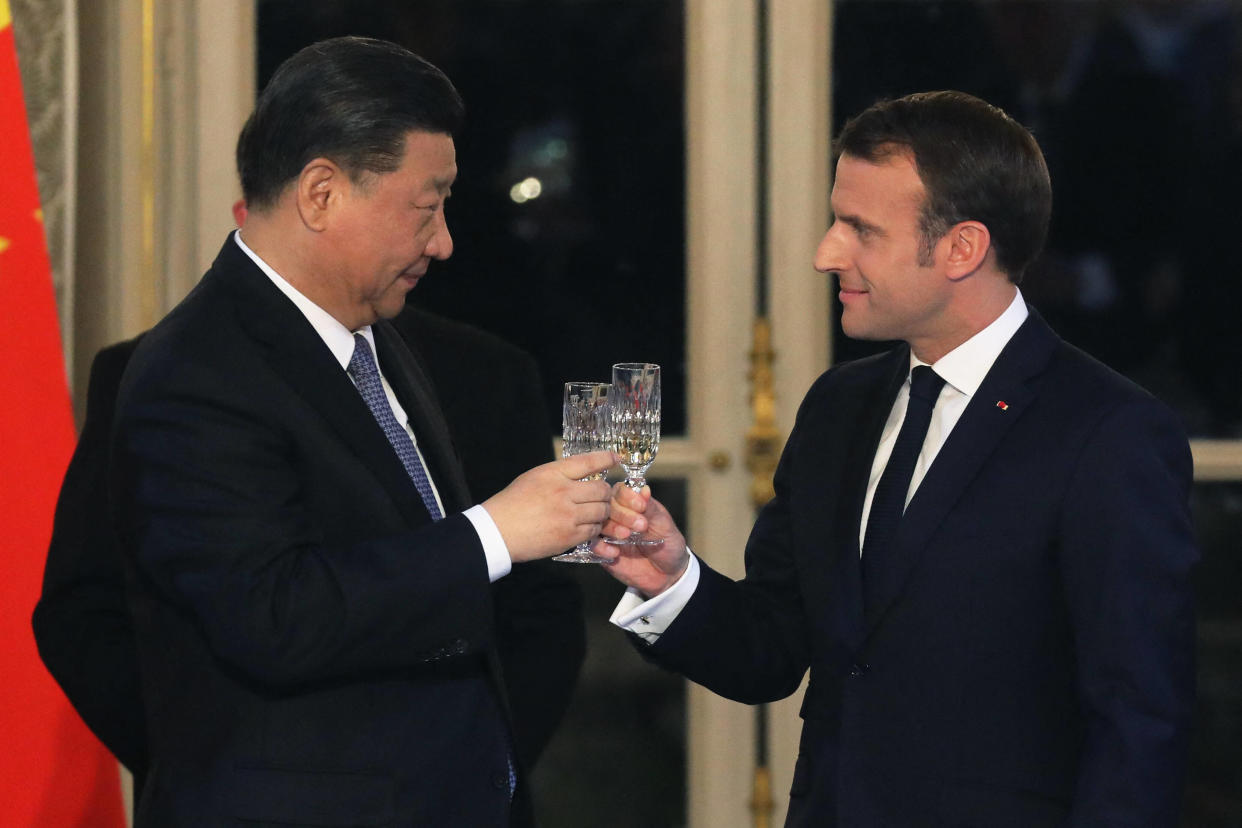 Pour la première fois depuis 2019, Xi Jinping effectue une visite officielle en France. L’occasion d’aborder notamment l’épineux dossier de la guerre en Ukraine avec Emmanuel Macron (photo d’archive prise à l’occasion de la visite de mars 2019).