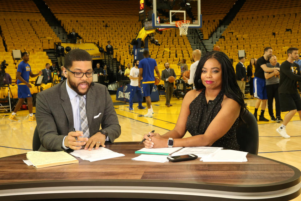 Jemele Hill and her co-host Michael Smith covering the NBA Finals on June 12, 2017. (Photo: Bruce Yeung via Getty Images)