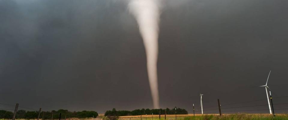 Beautiful defined tornado in American Plains