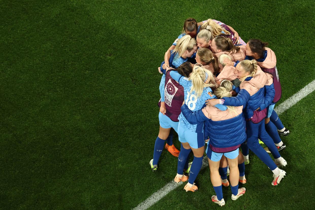 TOPSHOT - England's forward #23 Alessia Russo celebrates scoring her team's third goal during the Australia and New Zealand 2023 Women's World Cup semi-final football match between Australia and England at Stadium Australia in Sydney on August 16, 2023. (Photo by DAVID GRAY / AFP) (Photo by DAVID GRAY/AFP via Getty Images)