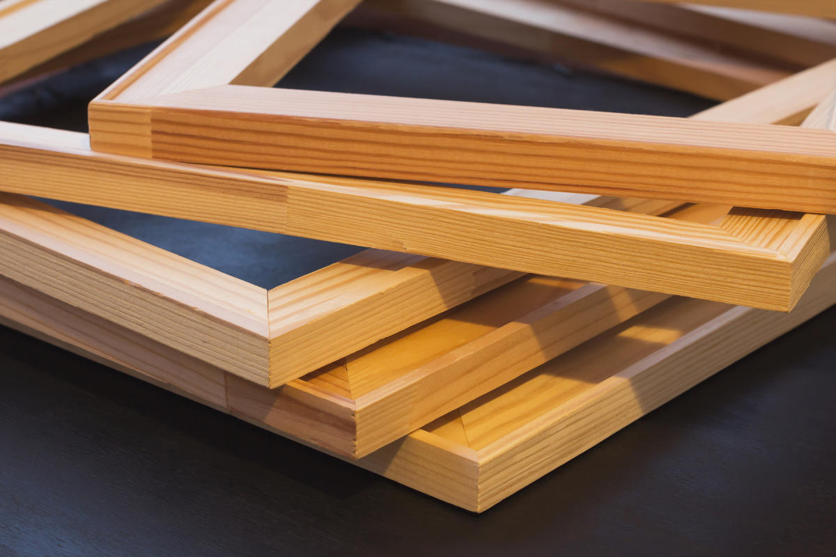 Which Wood Stretcher Bars Are the Best Fit?