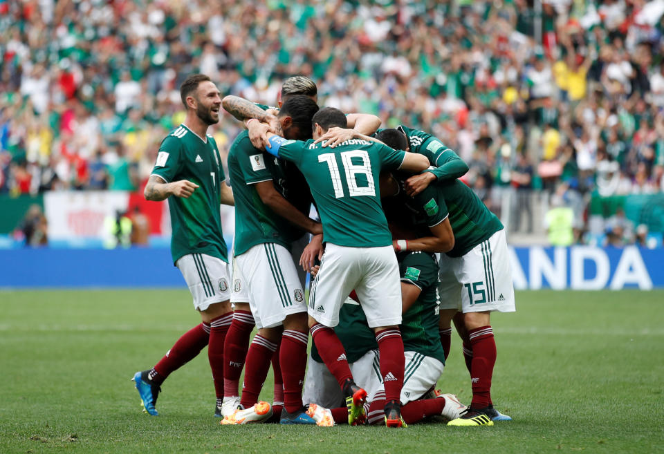 <p>Hirving Lozano is the most popular man in Mexico as he buries his big chance </p>