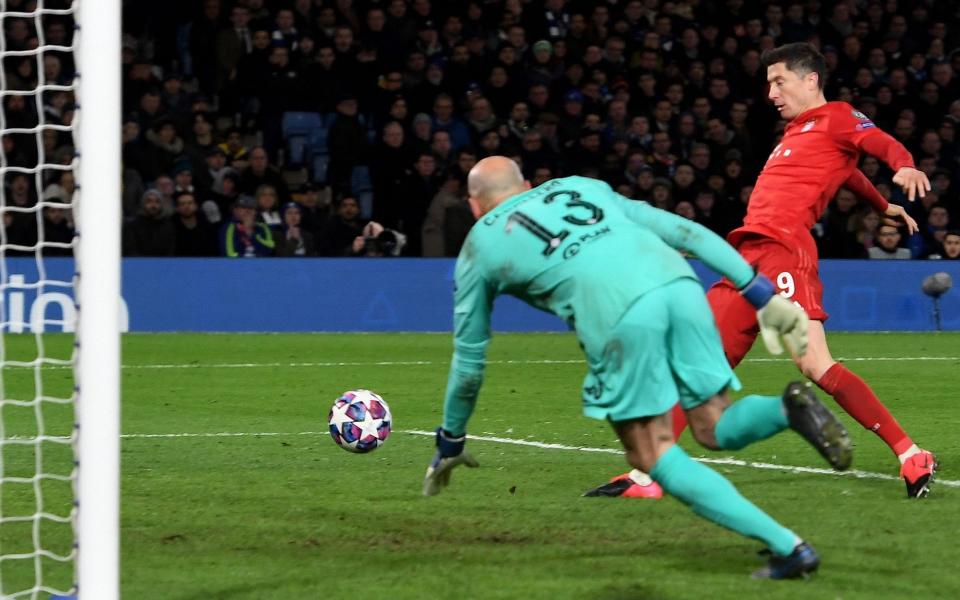 Lewandowski gives Bayern an unassailable lead with their third - ANDY RAIN/EPA-EFE/REX