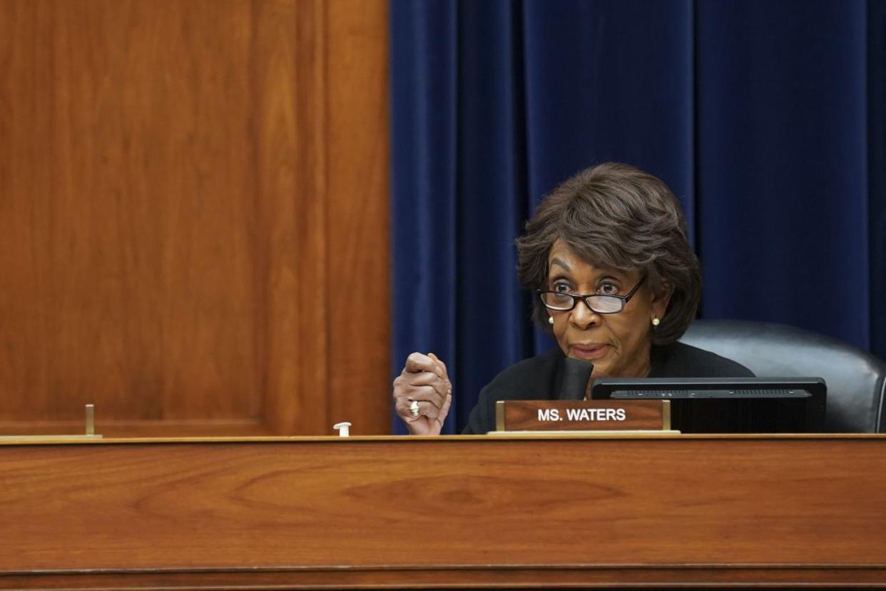 famous black women maxine waters