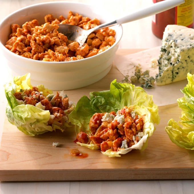 Easy Buffalo Chicken Lettuce Wraps