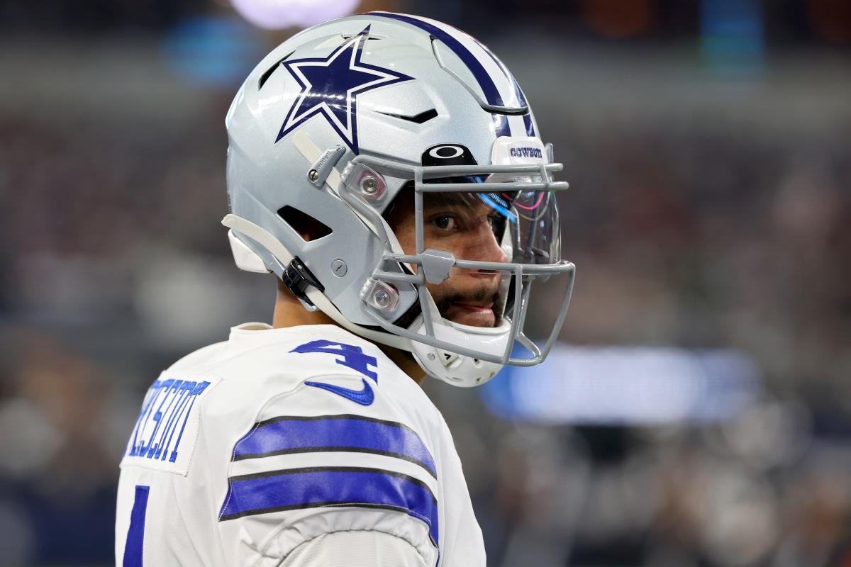 Scouts note Dak Prescott has something Tony Romo doesn't: Fresh legs to  make plays