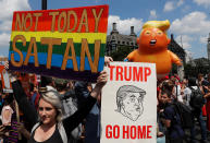 <p>Demonstrators protest against the visit of U.S. President Donald Trump, in central London, Britain, July 13, 2018. (Photo: Yves Herman/Reuters) </p>