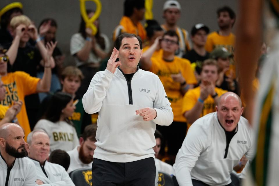 Baylor coach Scott Drew calls a play during his team's game against Oklahoma at Paul and Alejandra Foster Pavilion.