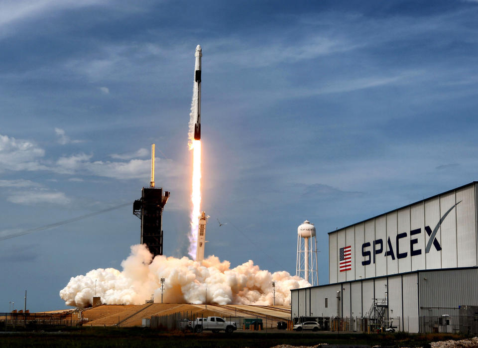 On May 30, 2020, the SpaceX Falcon 9 Crew Dragon capsule lifts off from Kennedy Space Center, Fla. On Saturday, June 13, 2020, SpaceX launched yet another batch of Starlink satellites, continuing the companys mission to build a constellation of satellites that can deliver high-speed internet to the entire planet. (Joe Burbank/Orlando Sentinel/Tribune News Service via Getty Images)