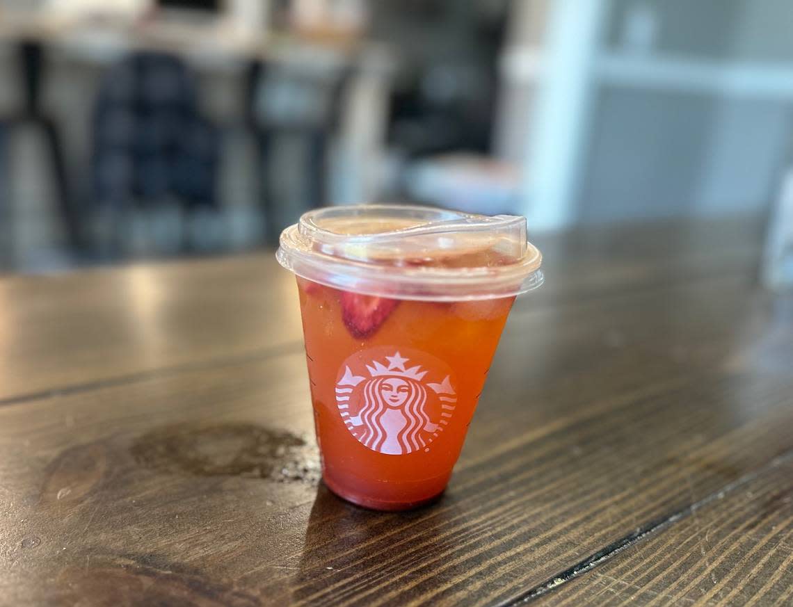 What does the new Spicy Strawberry Refresher taste like? Here’s my review