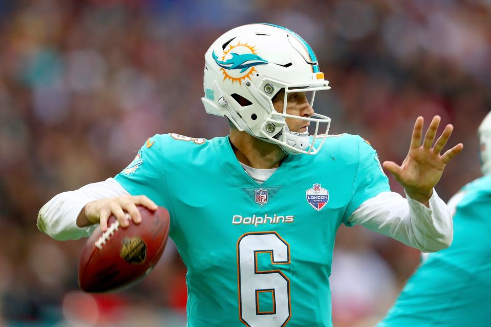 Jay Cutler gets ready to throw a pass against the Saints giving Dolphins fans reason to hold their breath. (Getty Images)