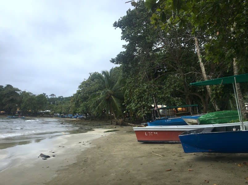 boats on the Costa Rica side of the Panama border 