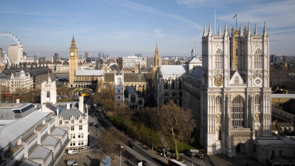 Monarchs used to walk in procession to Westminster Abbey