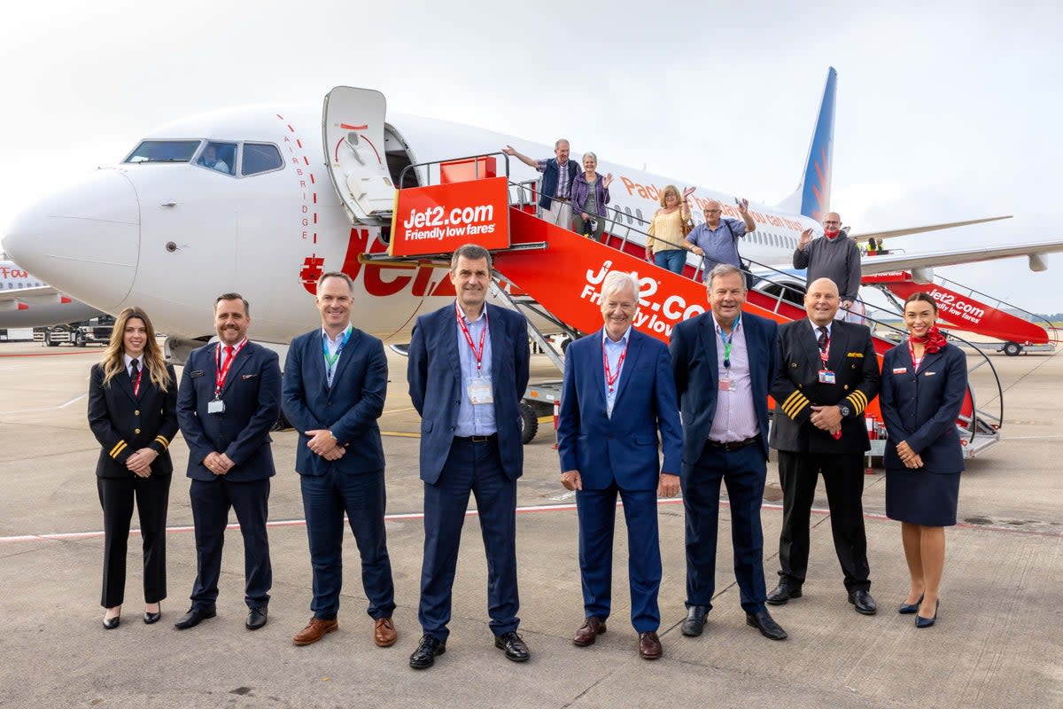 Going places? Steve Heapy and his team at Bristol airport in 2021 (Jet2)