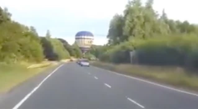 The hot air balloon can be seen trying to land. Source: Leicester Mercury/Kim Foskett