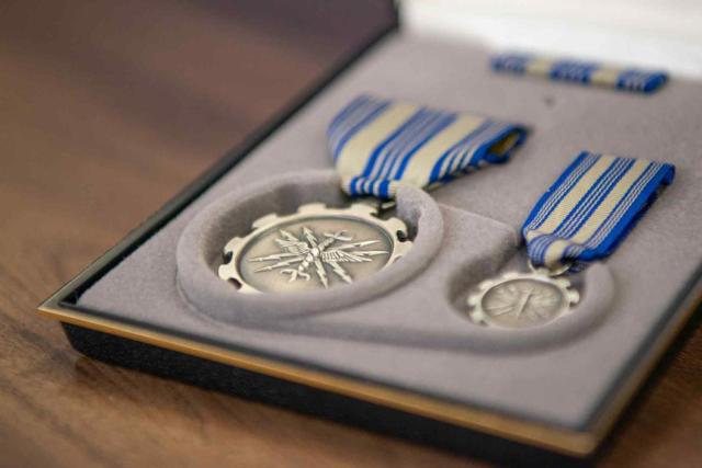 Airman's Medal > Air Force's Personnel Center > Display