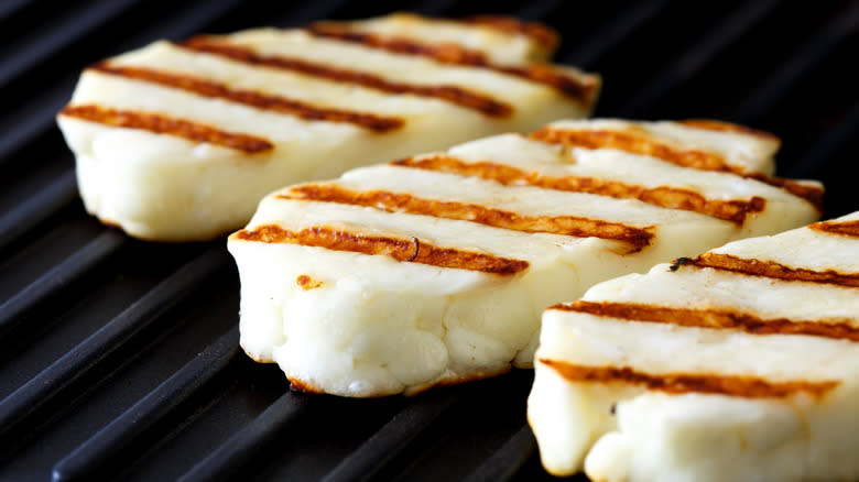 Halloumi cheese on grill