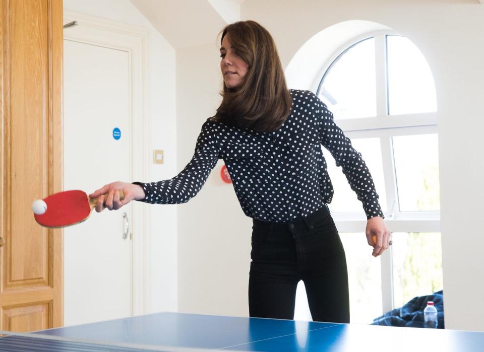 <p>Kate Middleton took her best swing during a visit to the residential facility Savannah House in County Meath on March 4, 2020</p>