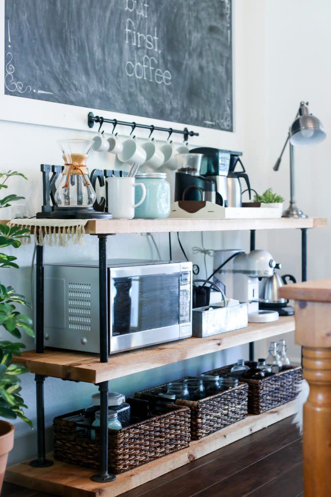 THE INDUSTRIAL COFFEE STATION