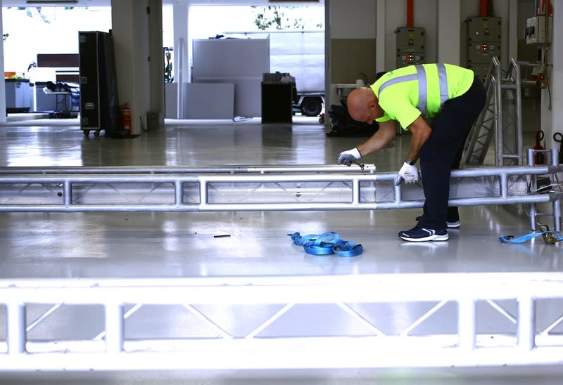 It takes 2.5 days and about 12 people to complete the logistics of setting up the garage. (Courtesy of Scuderia Toro Rosso)