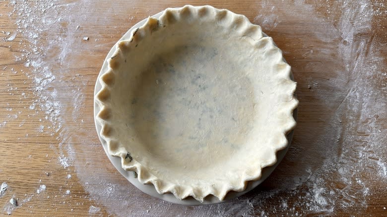 pie crust with crimped edges