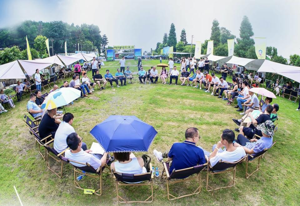 7月8日恒馳又舉辦了車主活動「山頂露營生活營」
