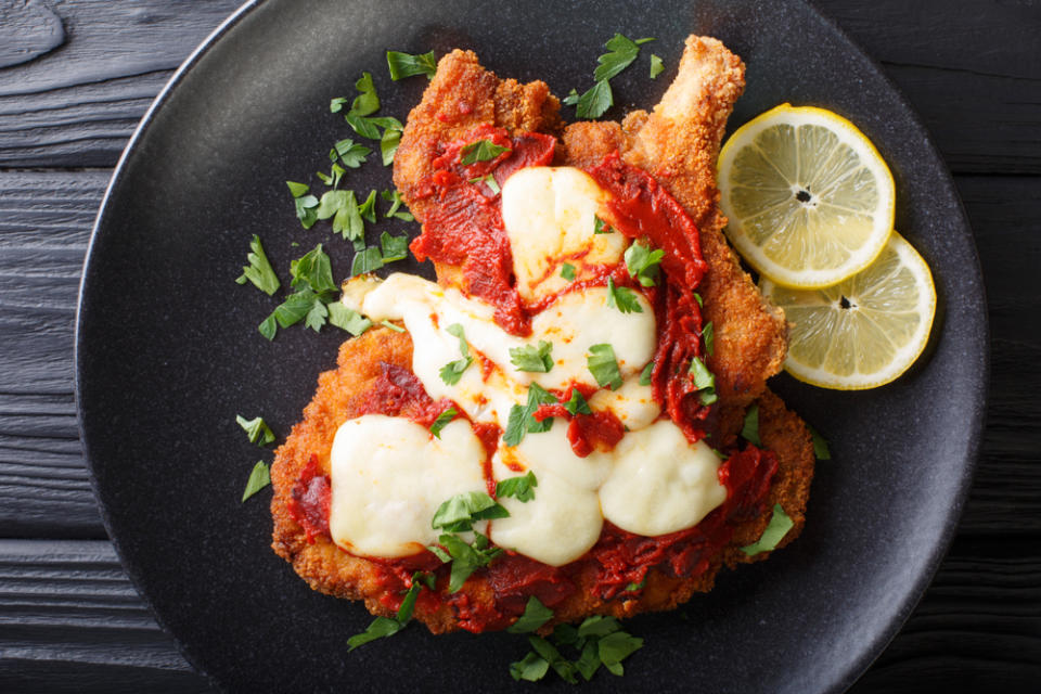 Milanesas a la napolitana: platillo clásico y delicioso