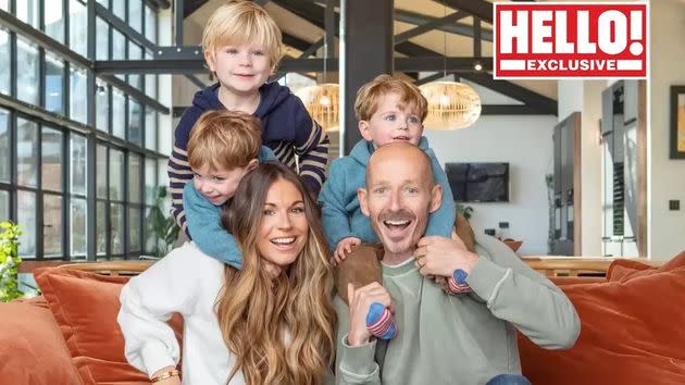 Jonnie Irwin with his family