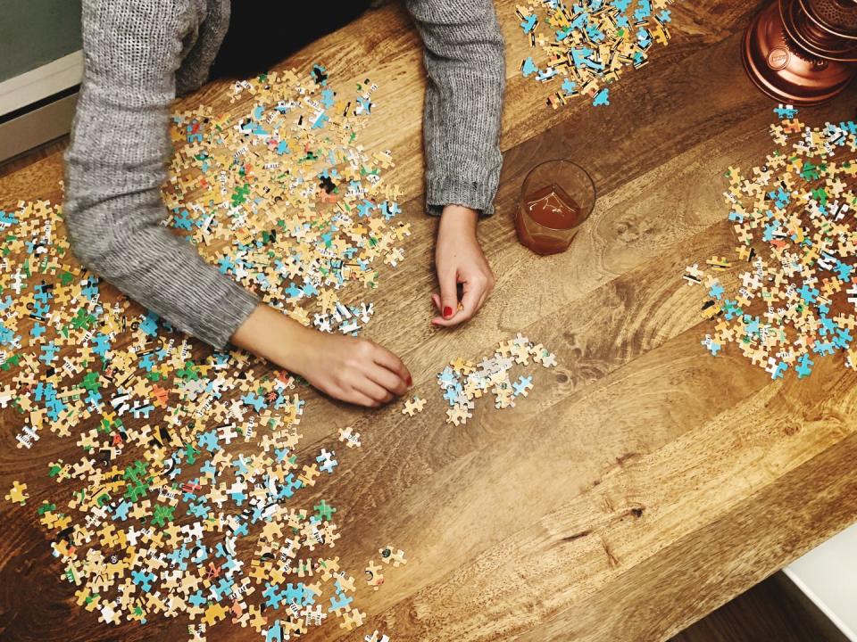 60) Complete a jigsaw puzzle