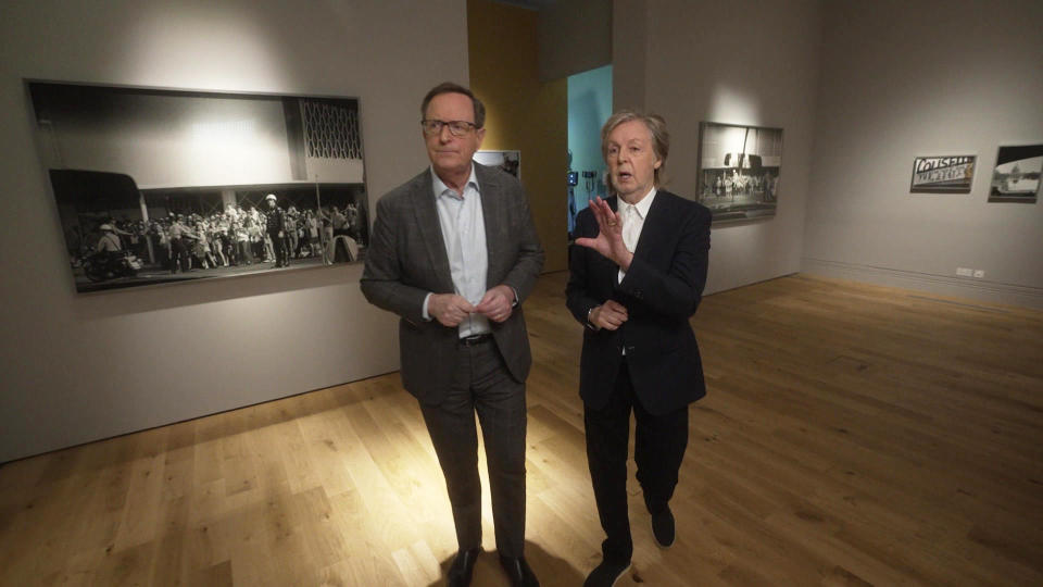 Paul McCartney gives correspondent Anthony Mason a personal tour of an exhibition of the former Beatle's photographs at the National Portrait Gallery in London. / Credit: CBS News