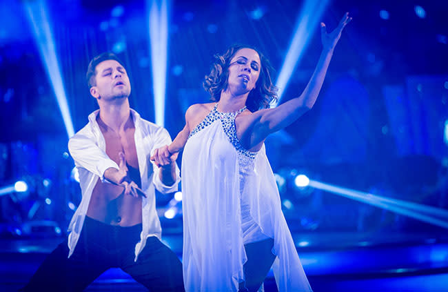 pasha-kovalev-caroline-flack-showdance