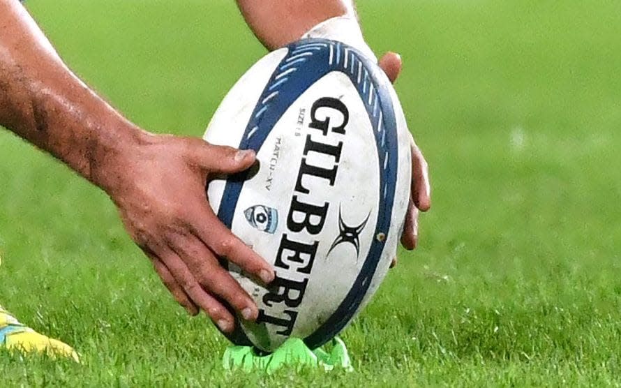 In this file photo taken on November 4, 2018, Montpellier's New Zealand fly-half Aaron Cruden prepares to kick the ball during the French Top 14 rugby union match between Montpellier and Racing 92 at GGL stadium in Montpellier, southern France. - Rugby World Cup-winners Ben Smith, Aaron Cruden and Franco Mostert are all headed to Japan, their new clubs said on July 31, 2020, as the Top League continued to snap up stars despite the coronavirus - AFP/ PASCAL GUYOT